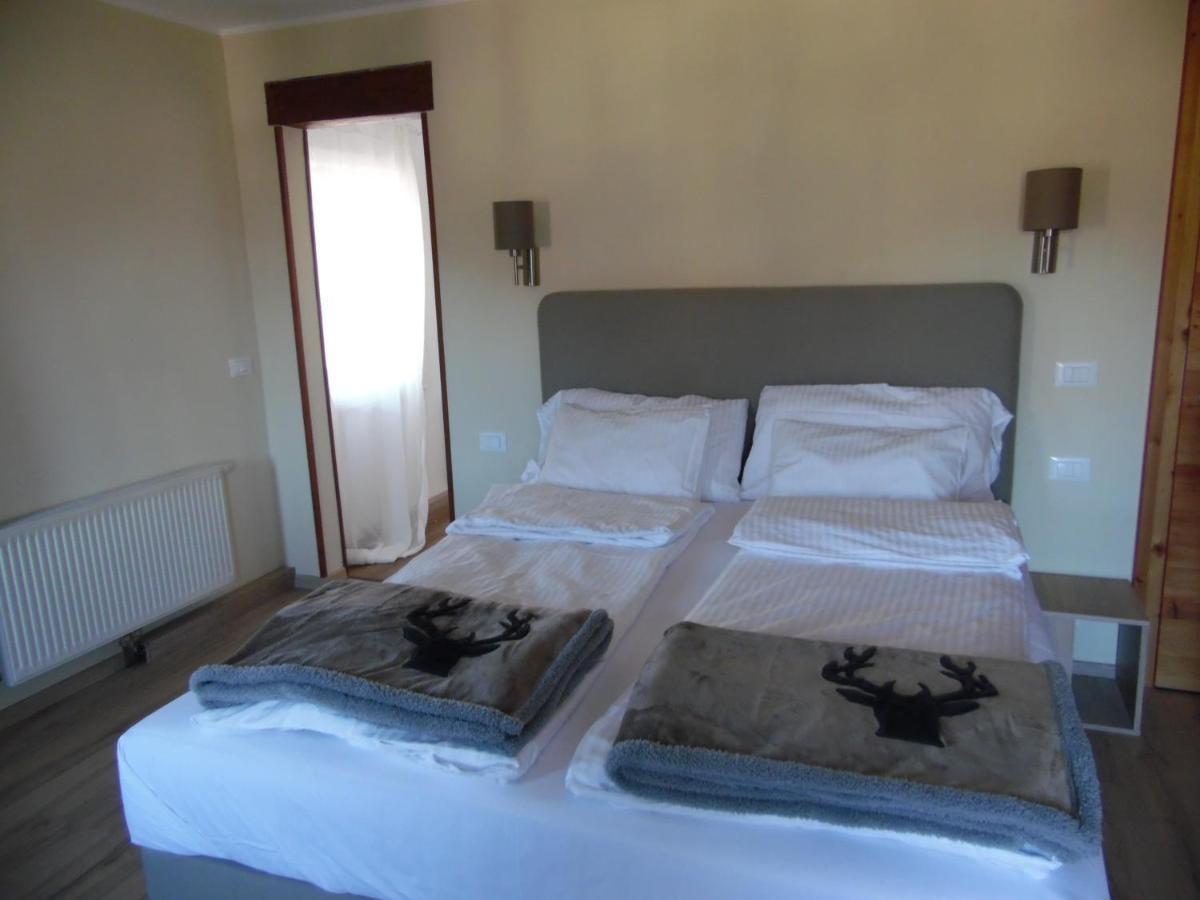 Bella Vista Lodge カルティッシュ エクステリア 写真